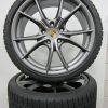 Originele Porsche 20 inch 911 991 4 en 4 S MKII velgen met winterbanden
