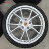 Originele Porsche 20 inch 911 991 4 en 4S MKII velgen met winterbanden - Afbeelding 5