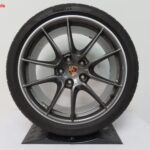 Originele Porsche Boxster Cayman 20 inch velgen met Pirelli zomerbanden - Afbeelding 4