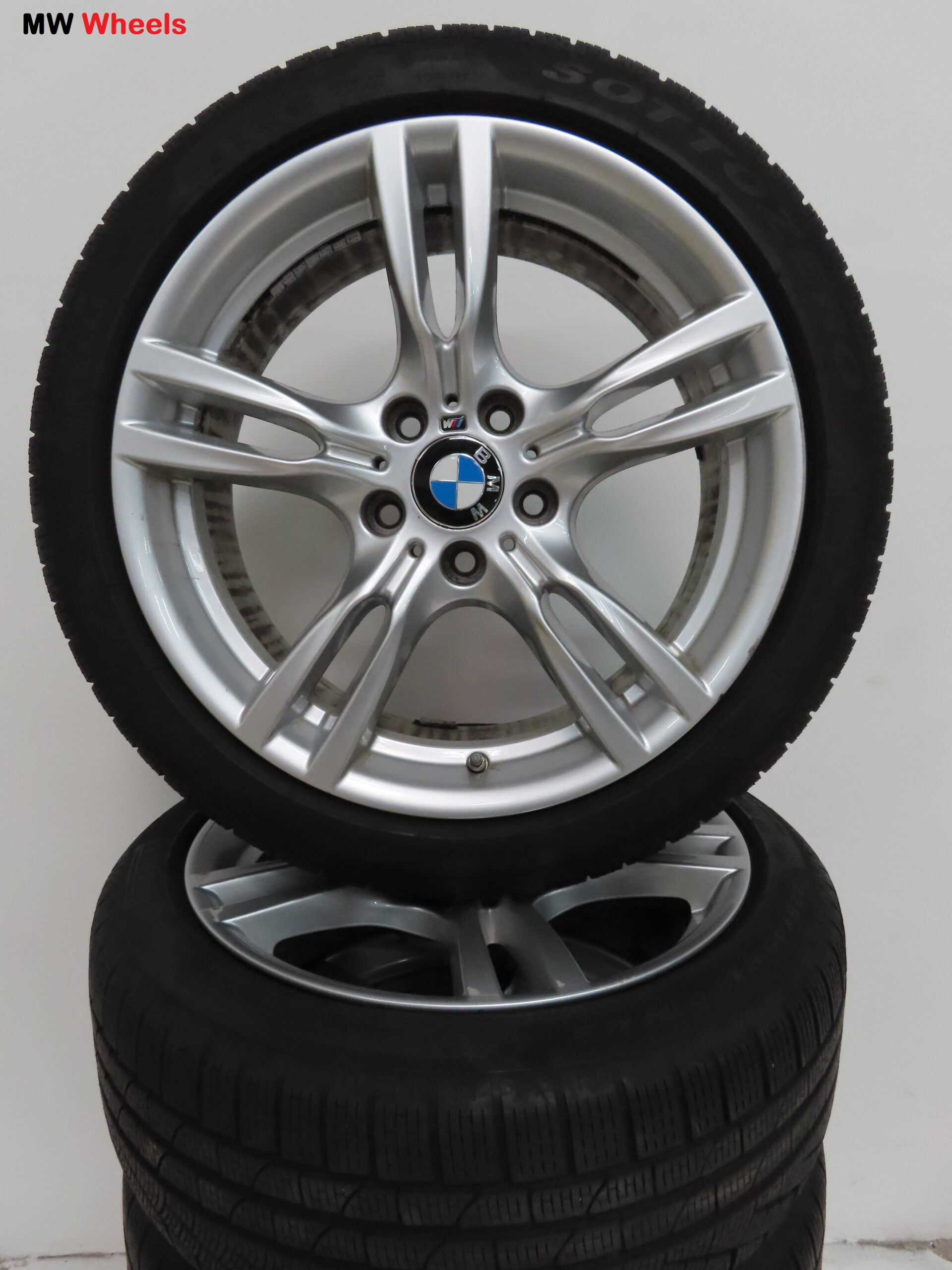 Originele BMW 18 inch velgen 3 serie F30 F31 4 nieuwe winterbanden - Origineel gebruikte velgen