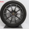 Originele Porsche 20 inch velgen Macan sport design met Dunlop winterbanden - Afbeelding 2