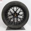 Originele Porsche Macan 20 inch velgen RS Spyder Satijn zwart met nieuwe Dunlop winterbanden - Afbeelding 2