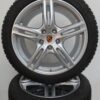 Originele Porsche Panamera 971 20 inch velgen met Pirelli winterbanden