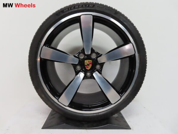 Originele Porsche 21 inch velgen 911 992 Exclusive Design met winterbanden - Afbeelding 3