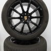 Originele Porsche 20 inch velgen Cayenne Coupe met winterbanden