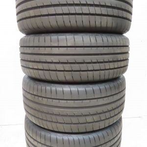 Originele Mercedes C klasse W206 AMG 18 inch velgen met Goodyear zomerbanden - Afbeelding 6