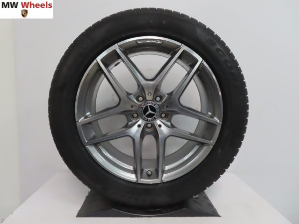 Originele Mercedes GLC W253 AMG 19 inch velgen met Pirelli winterbanden nieuw - Afbeelding 4