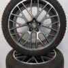 Originele Porsche Macan RS Spyder 21 inch velgen met Michelin winterbanden