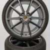 Originele Porsche 21 inch velgen 911 992 Carrera met Michelin winterbanden