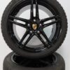 Originele Porsche 19 inch velgen 911 991 MKII 2 en 2 S met Pirelli winterbanden