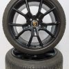Originele Porsche Taycan 21 inch velgen RS Spyder met Michelin winterbanden