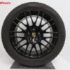 Originele Porsche Cayenne 20 inch RS Spyder velgen HG zwart met winterbanden - Afbeelding 4