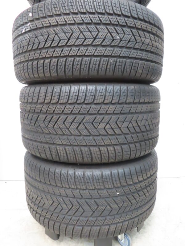 Originele Porsche 22 inch velgen Cayenne Coupe RS spyder met Pirelli winterbanden - Afbeelding 6