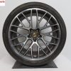 Originele Porsche Macan RS Spyder 21 inch velgen met Pirelli zomerbanden - Afbeelding 5