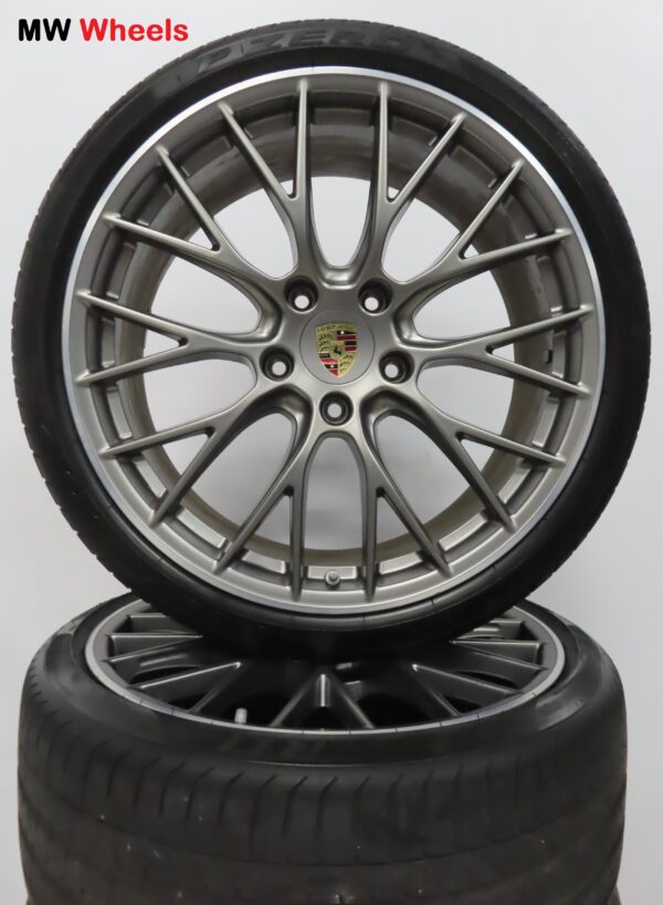 originele Porsche 911 991.2 RS Spyder 20 inch velgen 4 S met Pirelli zomerbanden