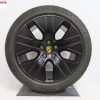 Originele Porsche Taycan 20 inch velgen Aero design met winterbanden satin zwart - Afbeelding 4