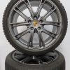 Originele Porsche Panamera 971 21 inch velgen exclusive design met Pirelli winterbanden