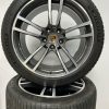 Originele Porsche Cayenne Turbo 9Y0 SUV 21 inch velgen met Pirelli zomerbanden