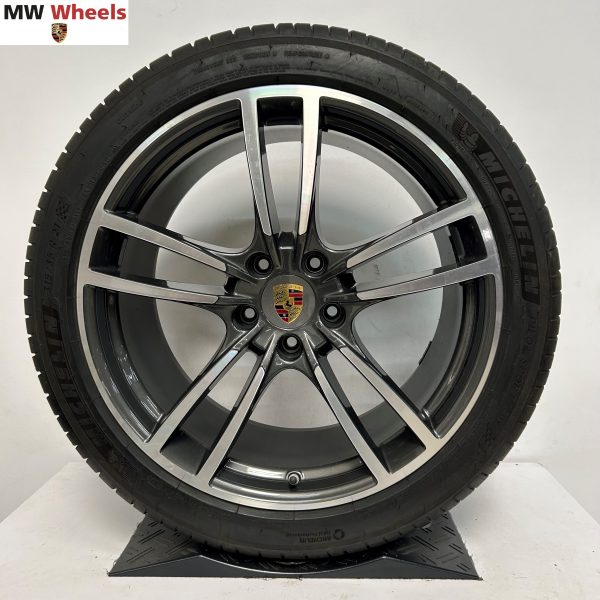 Originele Porsche Cayenne Turbo 9Y0 SUV 21 inch velgen met Pirelli zomerbanden - Afbeelding 4