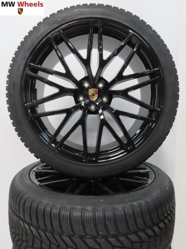 Originele Porsche 21 inch velgen Macan RS spyder GTS facelift met winterbanden nieuwe set