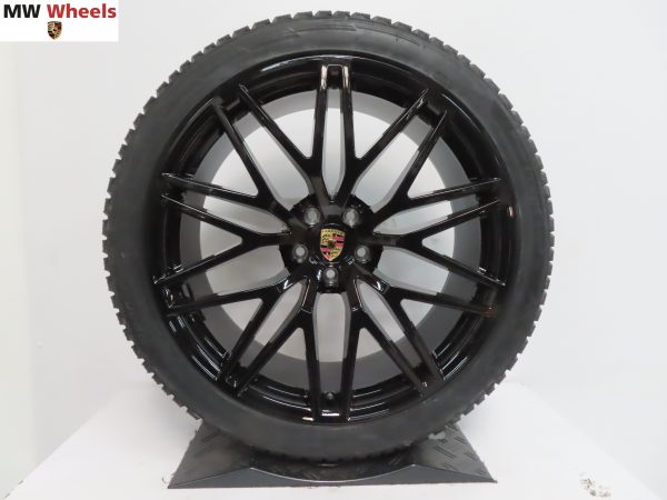 Originele Porsche 21 inch velgen Macan RS spyder GTS facelift met winterbanden nieuwe set - Afbeelding 3