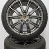 Originele Porsche Panamera 971 20 inch velgen exclusive design met Michelin winterbanden