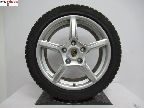 Originele Porsche Boxster 982 Cayman 718 18 inch velgen met Pirelli winterbanden - Afbeelding 2