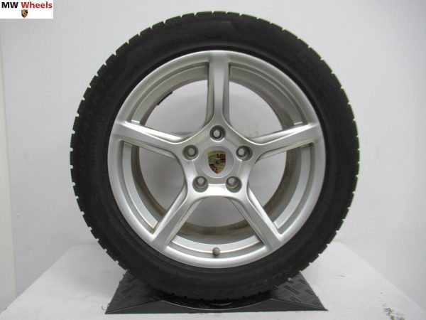 Originele Porsche Boxster 982 Cayman 718 18 inch velgen met Pirelli winterbanden - Afbeelding 5