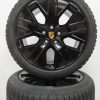 Originele Porsche Taycan 20 inch velgen Turbo Aero met nieuwe Pirelli winterbanden