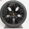 Originele Porsche Taycan 20 inch velgen Turbo Aero met nieuwe Pirelli winterbanden - Afbeelding 4