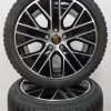 Originele Porsche Taycan 20 inch velgen Aero sport Turbo met Pirelli nieuwe winterbanden