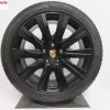 Originele Porsche Taycan 20 inch velgen met Goodyear winterbanden - Afbeelding 3