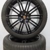 Originele Porsche Macan Turbo III 21 inch velgen met Michelin zomerbanden