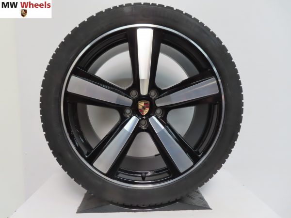 Originele Porsche Cayenne coupe model 2024 9Y3 Exclusive design 22 inch velgen met Continental winterbanden nieuw - Afbeelding 2